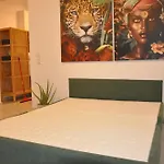 アパート Habitat Lobby - Modern Penthouse With Private Parking *