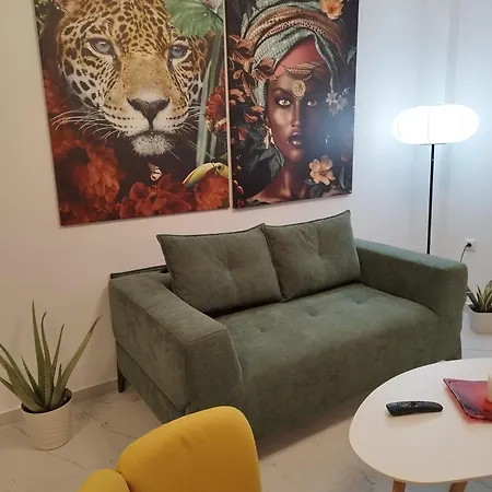 Habitat Lobby - Modern Penthouse With Private Parking Διαμέρισμα