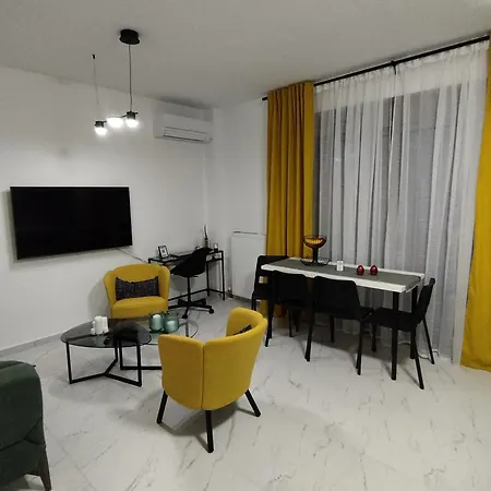 Habitat Lobby - Modern Penthouse With Private Parking Διαμέρισμα Τρίκαλα