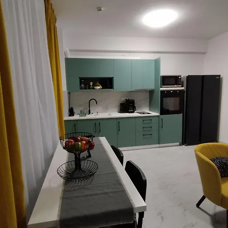 Habitat Lobby - Modern Penthouse With Private Parking
