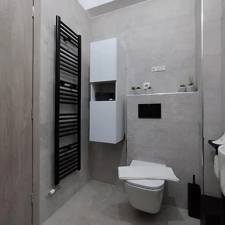 Habitat Lobby - Modern Penthouse With Private Parking Διαμέρισμα